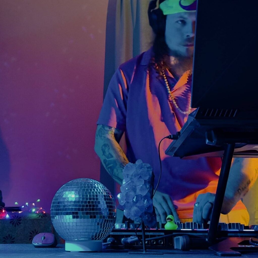 team-2 619713374 829841110107427 7956728930289855139 n